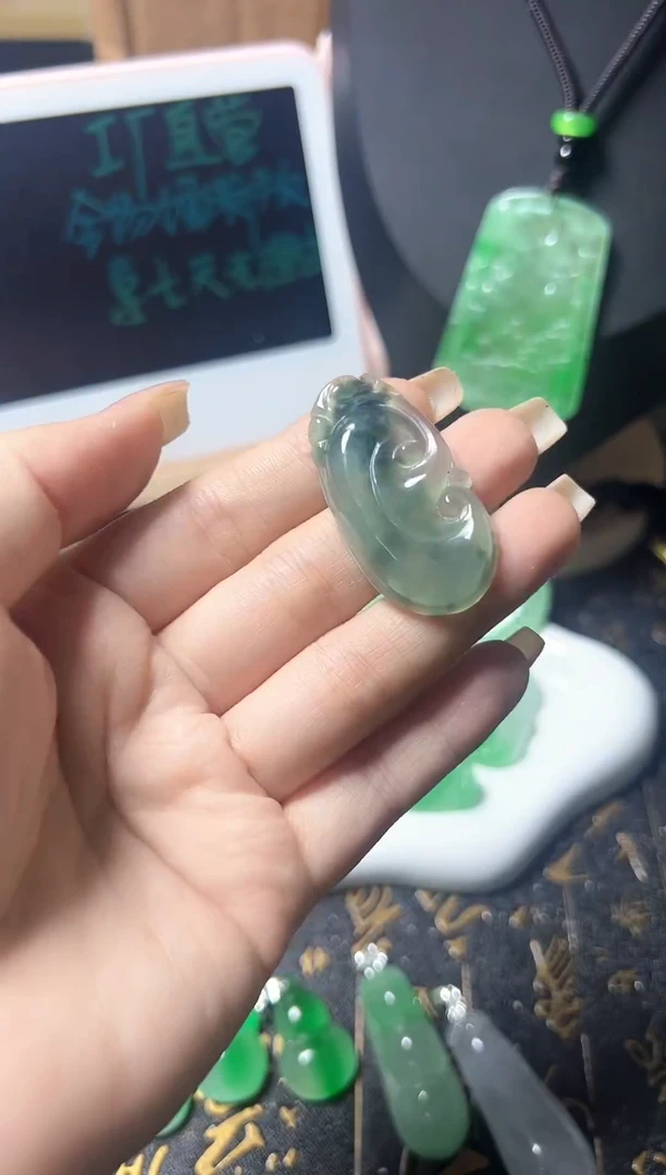颈饰未镶嵌翡翠所见即所得，一图一物