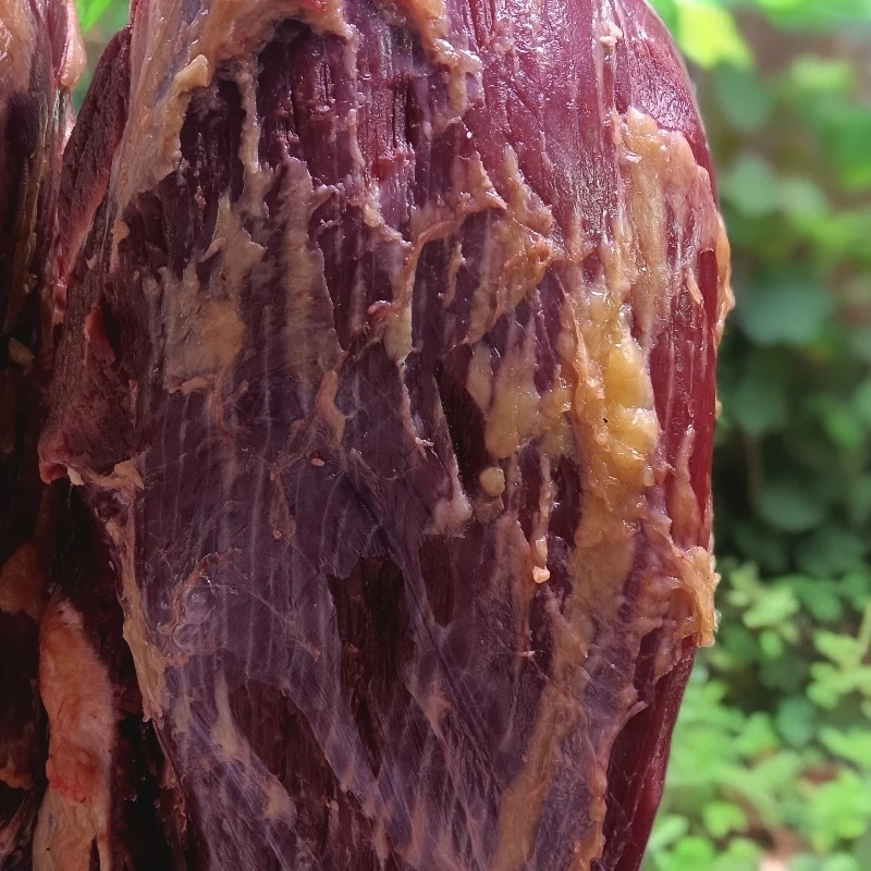 草饲散养土黄牛新鲜牛腿肉美味营养