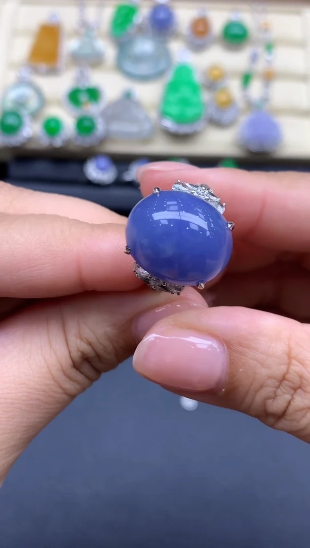 翡翠戒指18K金镶嵌688-春日珠宝