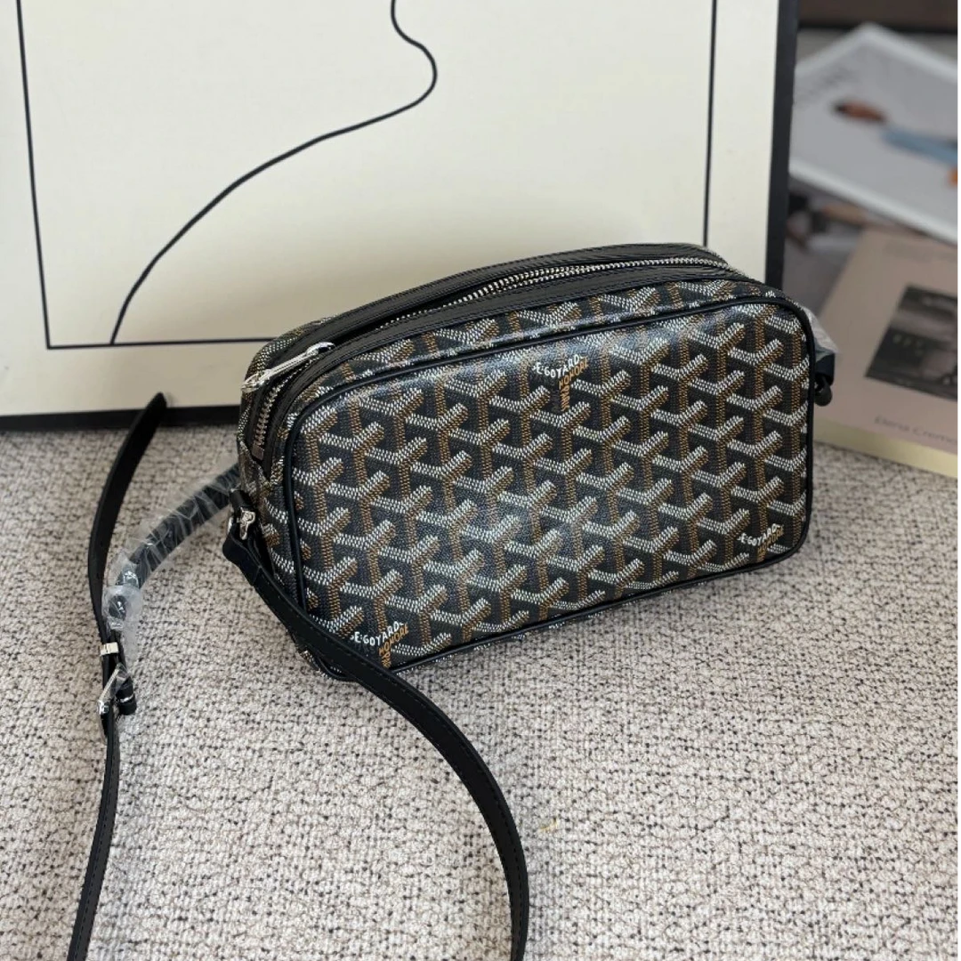 95新 Goyard 青奢荟/戈雅黑色相机斜挎包///82502