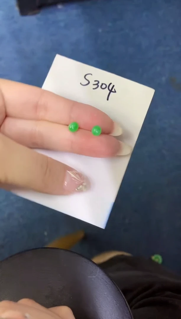 【闪购商品】翡翠颈饰18K金镶嵌0000000000