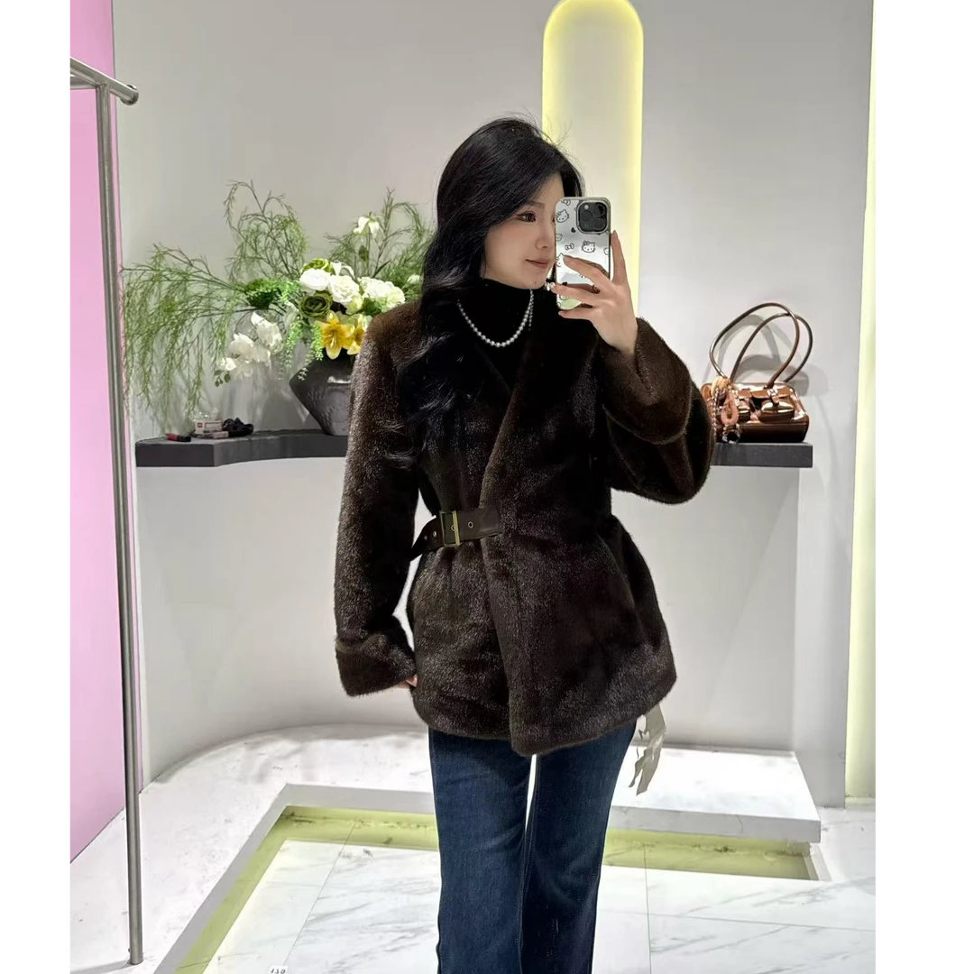 【银基格格】环保皮毛一体系带时尚收腰宽松百搭短款皮草外套7728