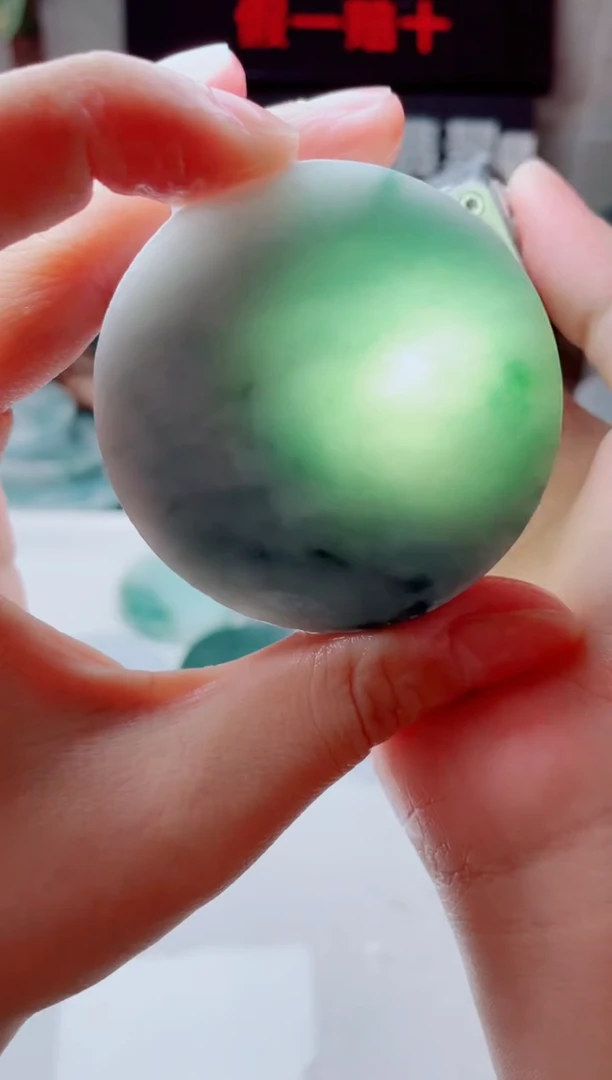 翡翠未镶嵌颈饰1576.......