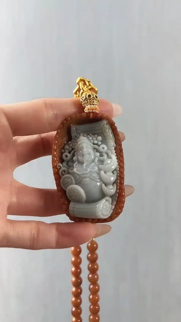 颈饰未镶嵌翡翠财神
