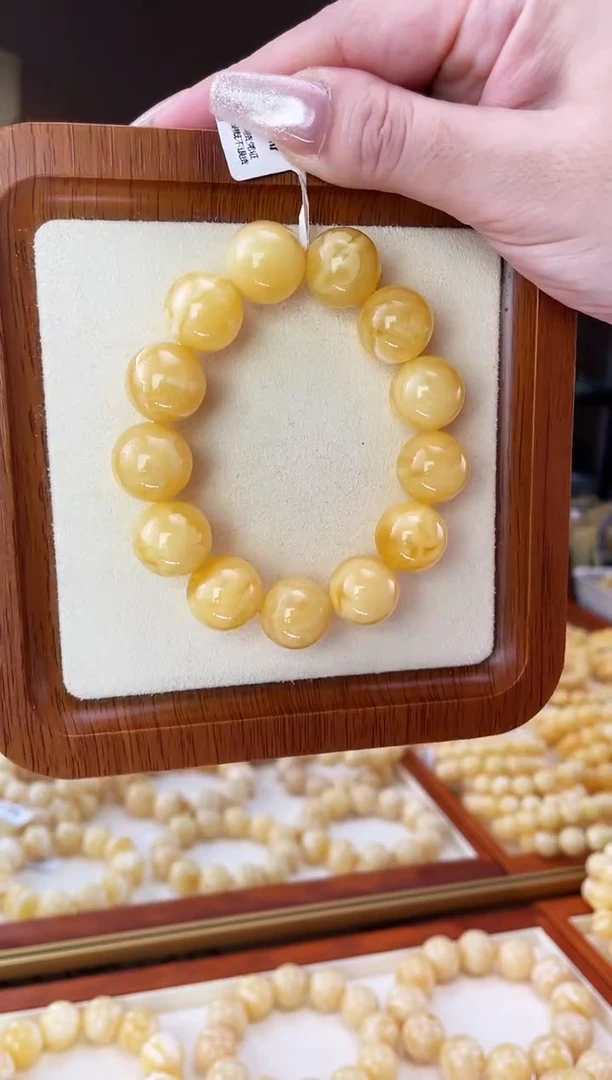 裸石蜜蜡未镶嵌手串