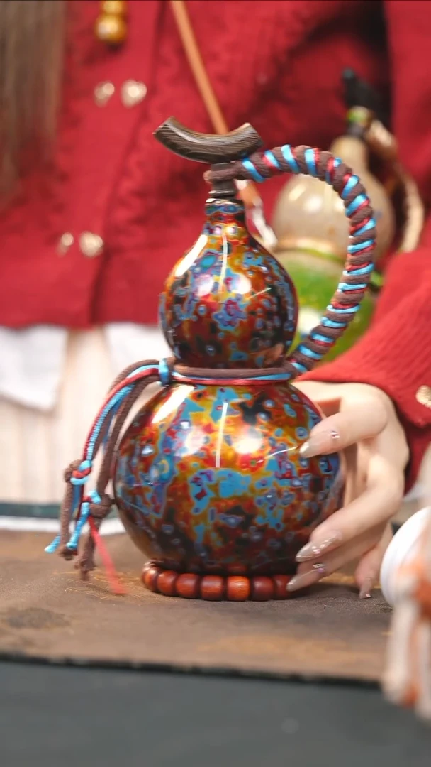 【闪购商品】WB346漆艺酒葫芦不包手串及旋转底座