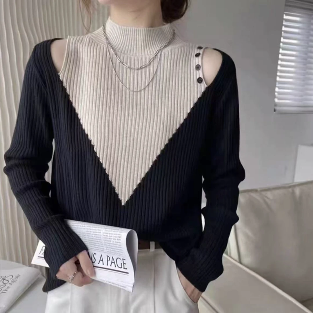 新款半高领露肩拼色女士套头针织衫