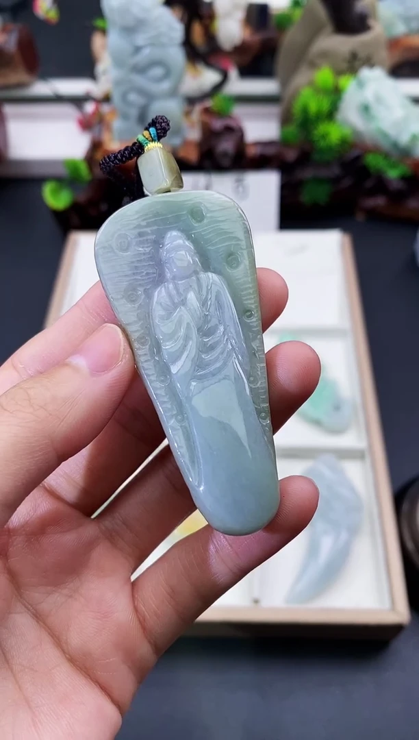 颈饰未镶嵌翡翠天然缅甸A货翡翠