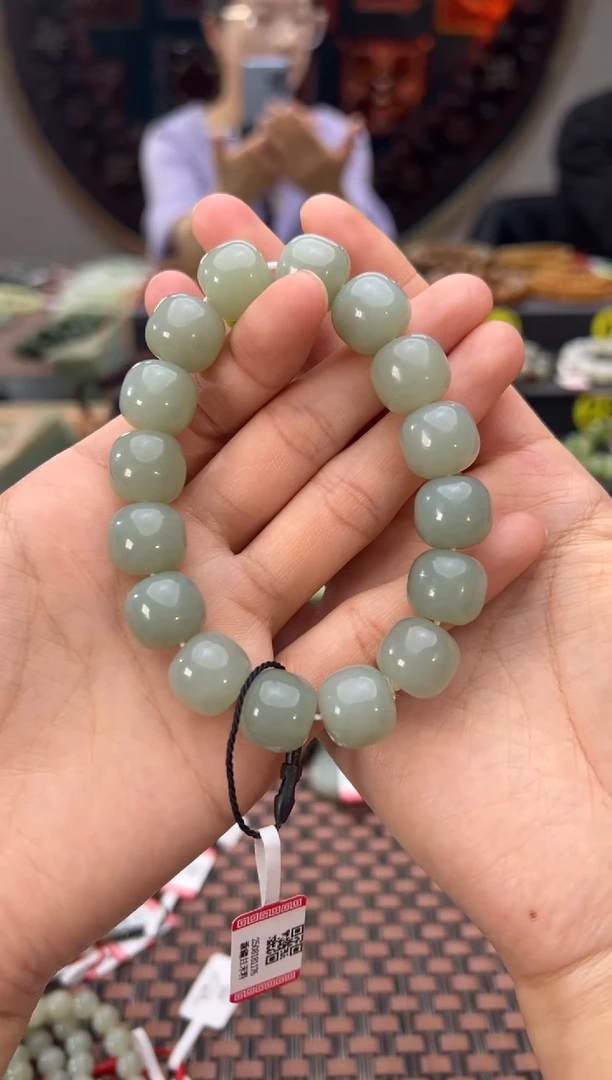 未镶嵌手串和田玉且末料青白玉老型珠手串卡14