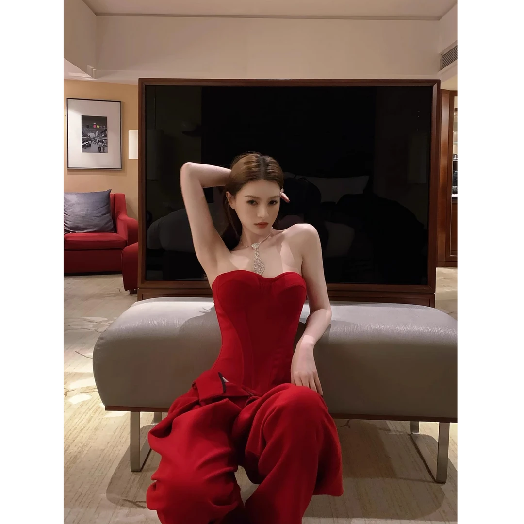 韩系时尚条纹抹胸背心女2025秋冬新款辣妹性感收腰显瘦上衣配裤子