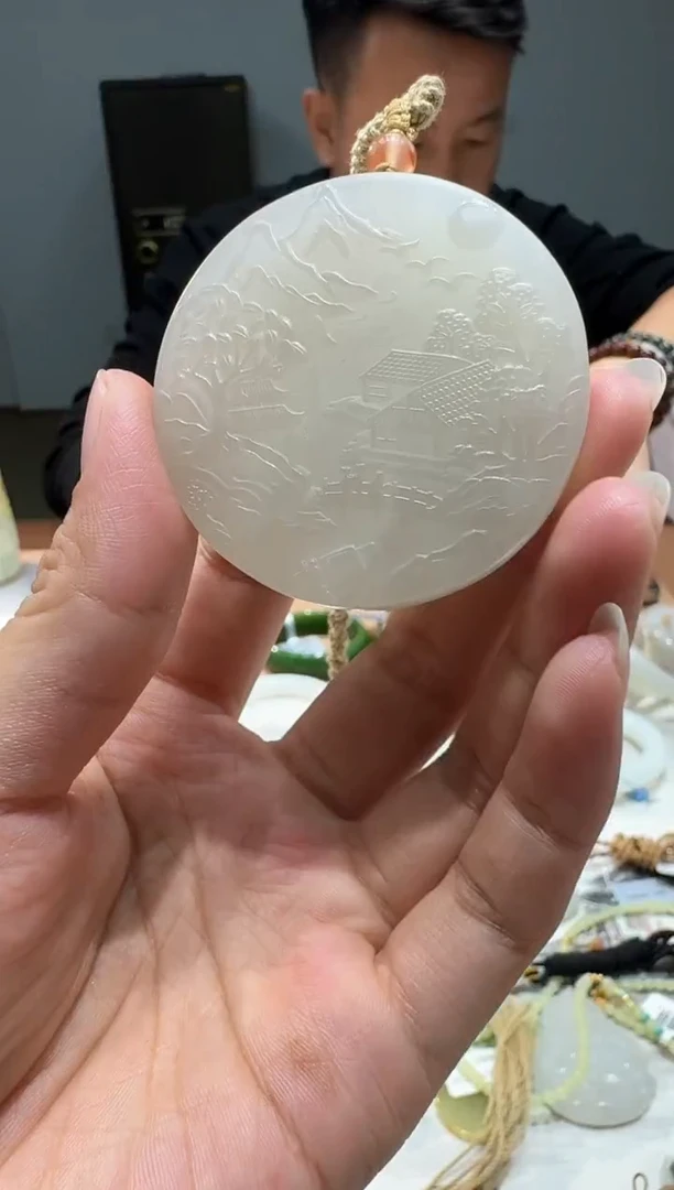 颈饰未镶嵌和田玉【瑞睿珠宝】和田玉山水