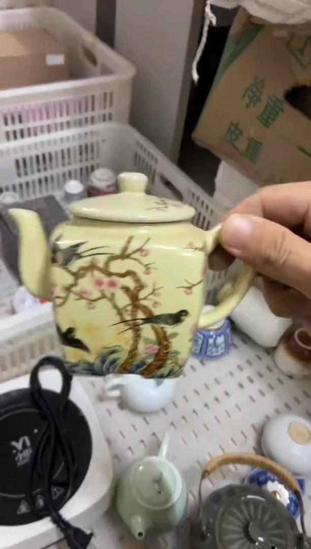 无运费险有瑕疵的摄影的产品有使用过的痕迹有点脏介意勿拍