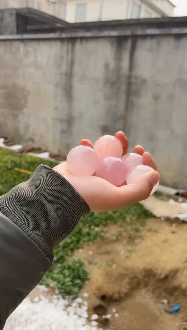 【闪购商品】水晶摆件未镶嵌粉水晶球多样性发一个