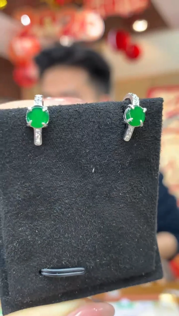 未镶嵌翡翠耳饰耳包