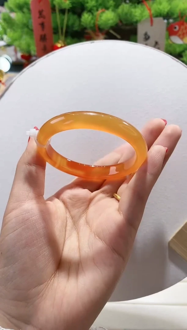 【闪购商品】玛瑙/玉髓手镯未镶嵌94-