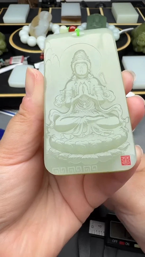 和田玉未镶嵌颈饰4