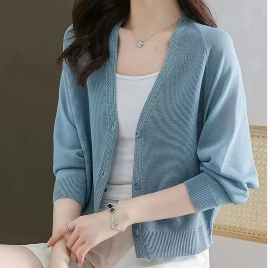 蝙蝠袖配裙子新款女薄款外搭纯色上衣披肩针织外套洋气防晒小开衫