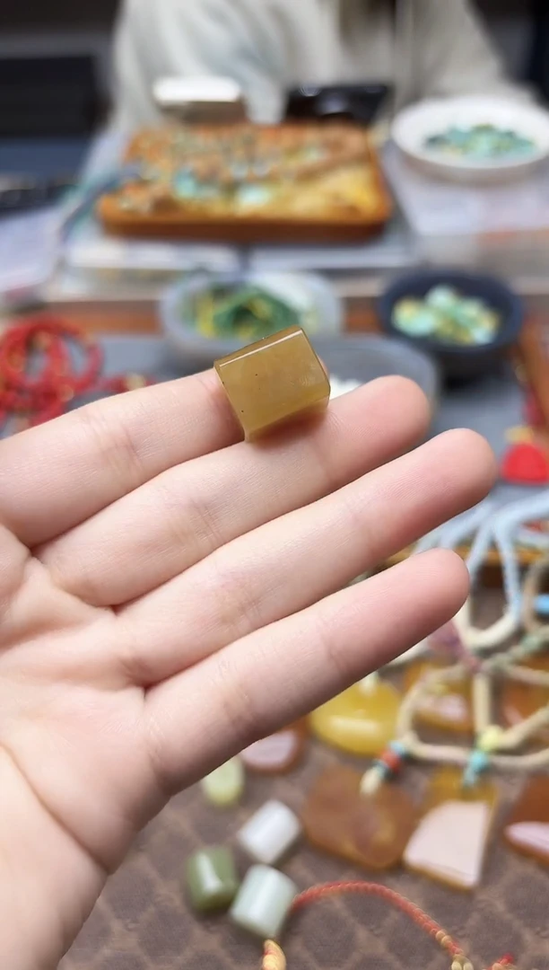 颈饰未镶嵌和田玉和田玉桶珠ZD赠皮绳