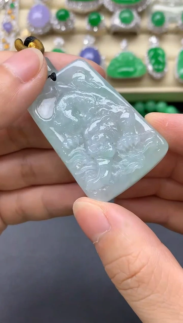 翡翠未镶嵌颈饰58-中国好珍宝