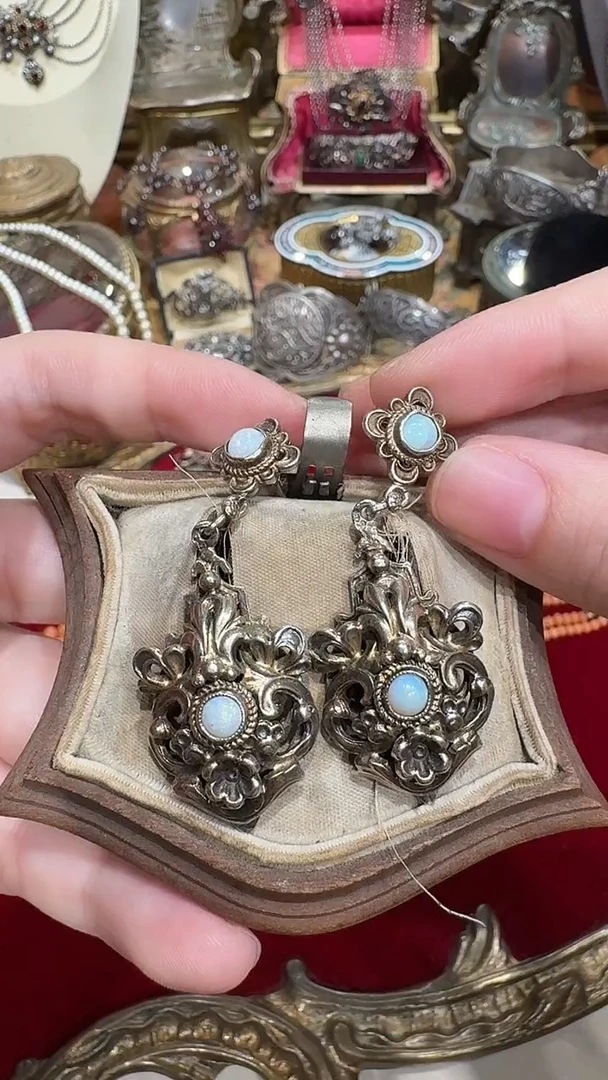 无吊坠925银银的，奥匈帝国稀有款耳钉扫肩