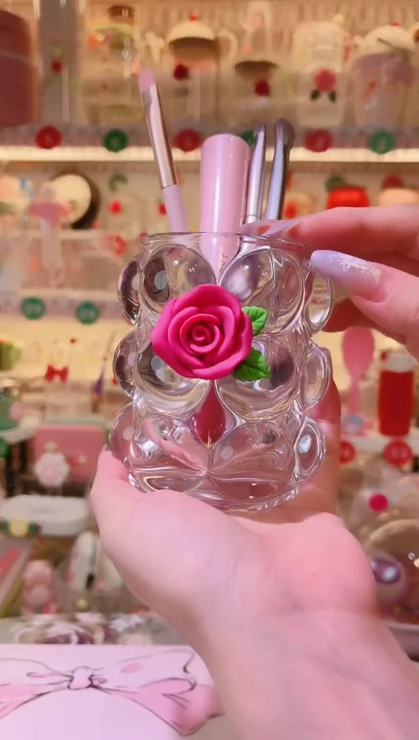 其他品质好发货快放心拍！玫瑰花玻璃化妆笔筒