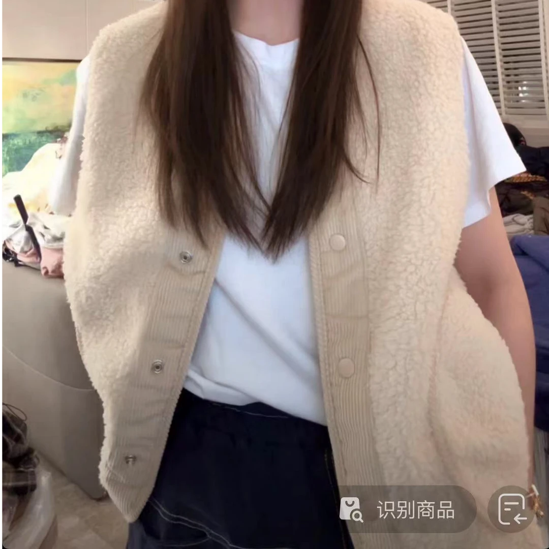 【NO退NO换】韩国东大门气质可爱马甲拼条绒马甲