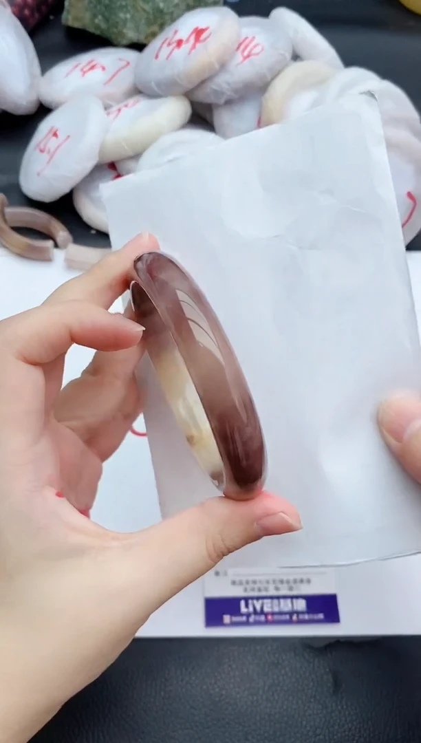 未镶嵌手镯石英质玉19+62/63