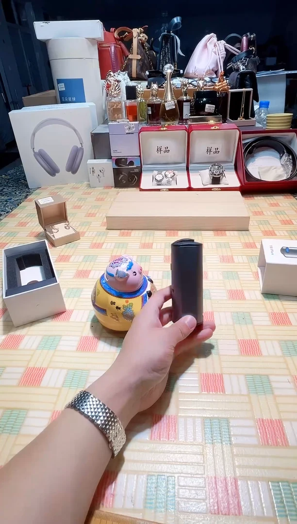 瓷片瓷器 库房到期 全部地板价@@1