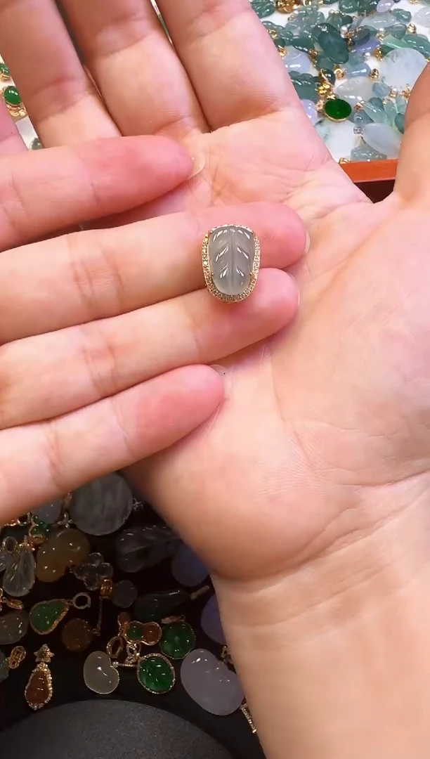 翡翠银S925镶嵌颈饰天然A货翡翠