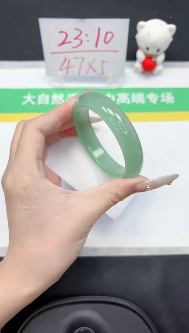 【闪购商品】石英质玉手镯未镶嵌6-60.1