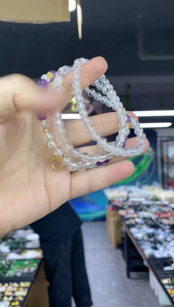 颈饰未镶嵌水晶多样性发其一颜色微差