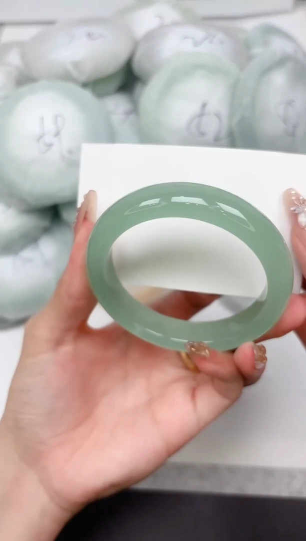 石英质玉手镯未镶嵌311-58.4