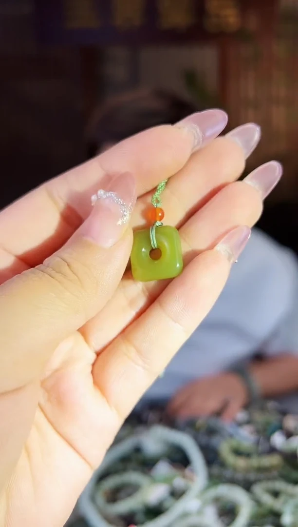 【闪购商品】和田玉颈饰未镶嵌多样性发一