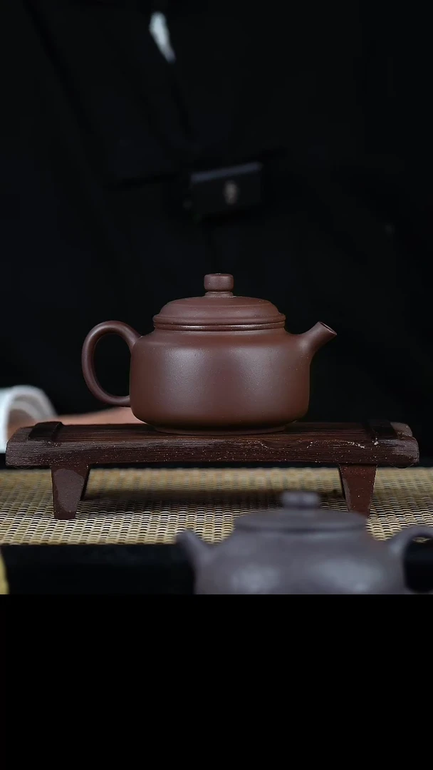 【闪购商品】手工原矿紫泥德钟  160cc