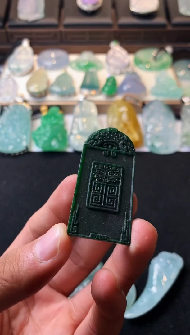 未镶嵌定制翡翠可***～ 5034毛货不退不换