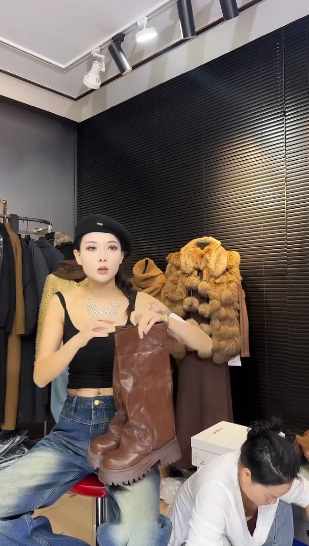 鞋子36码子阿萨德