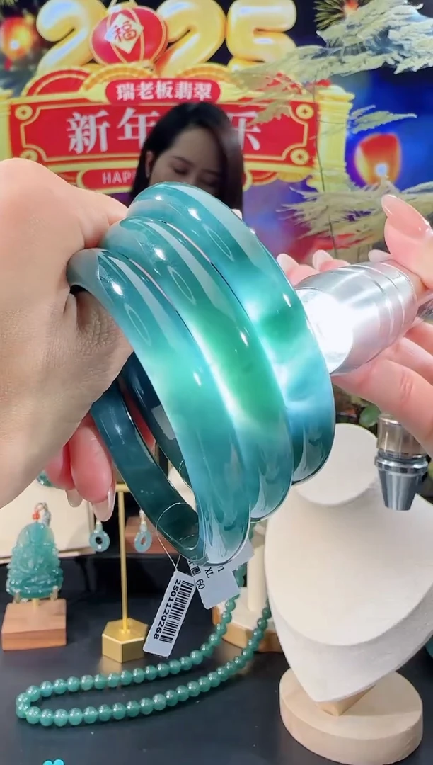 【闪购商品】定制翡翠手镯正圈未镶嵌圈口可选多样性发一