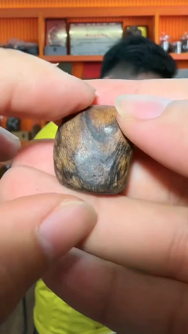 沉香吊坠84号瘤疤舍利子多样性发一