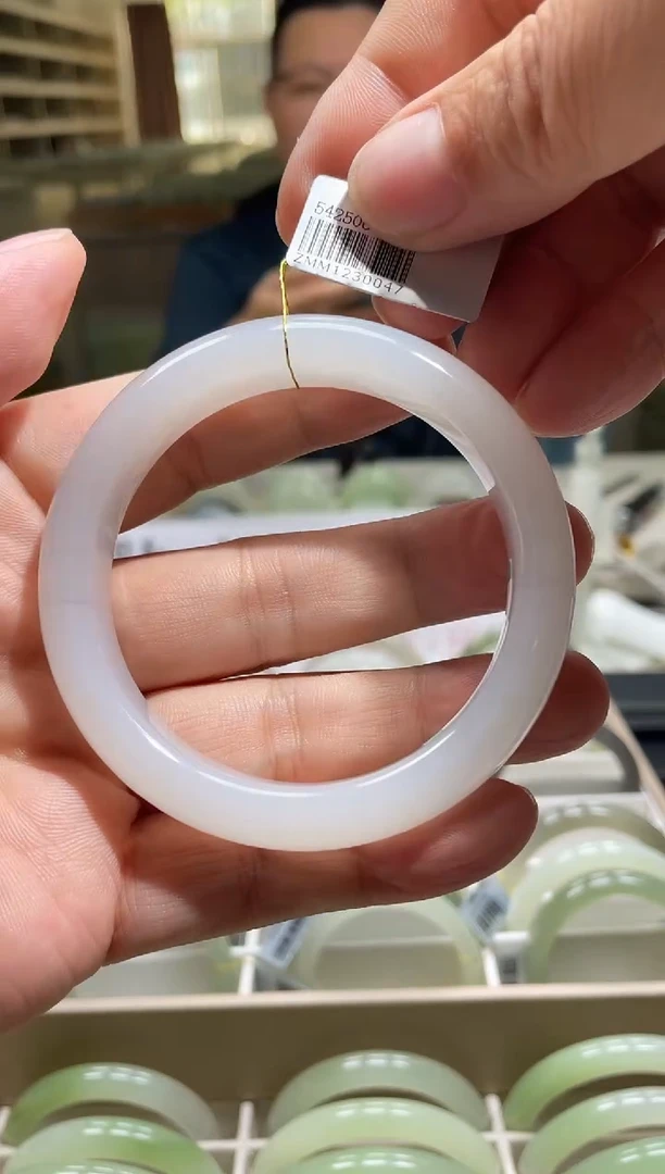 未镶嵌手镯和田玉58-59圈口 0047