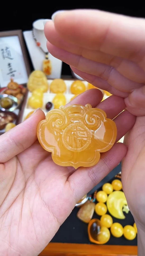 琥珀未镶嵌珠宝奇石永*柒月
