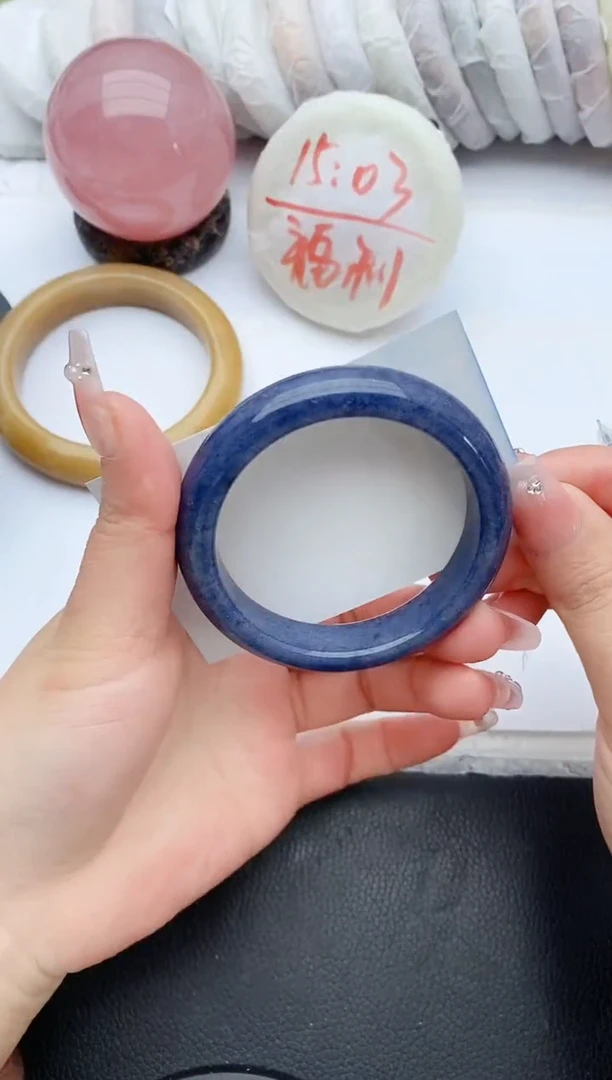 【闪购商品】石英质玉手镯未镶嵌G289+54/55