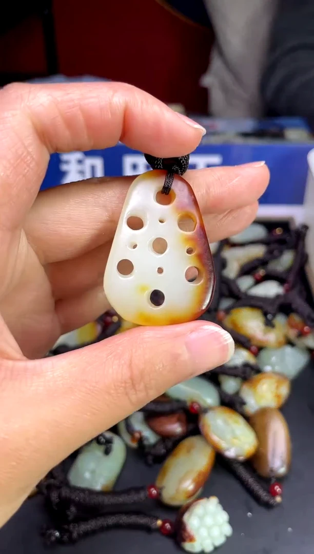 【闪购商品】和田玉颈饰未镶嵌23