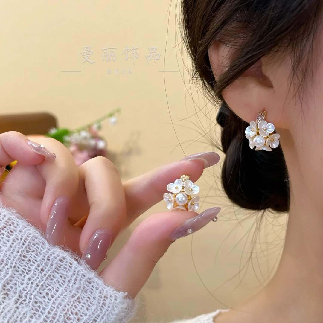 铜合金耳饰 2025新款花朵伴珠耳环耳扣