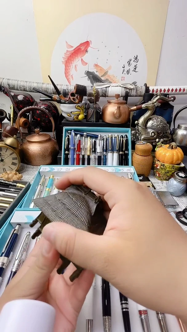 瓷片yguyuutiititcfitfitf