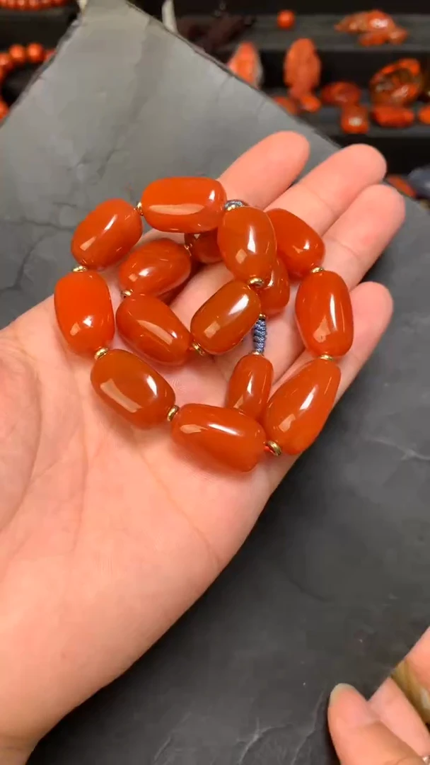 未镶嵌97南红玛瑙手持