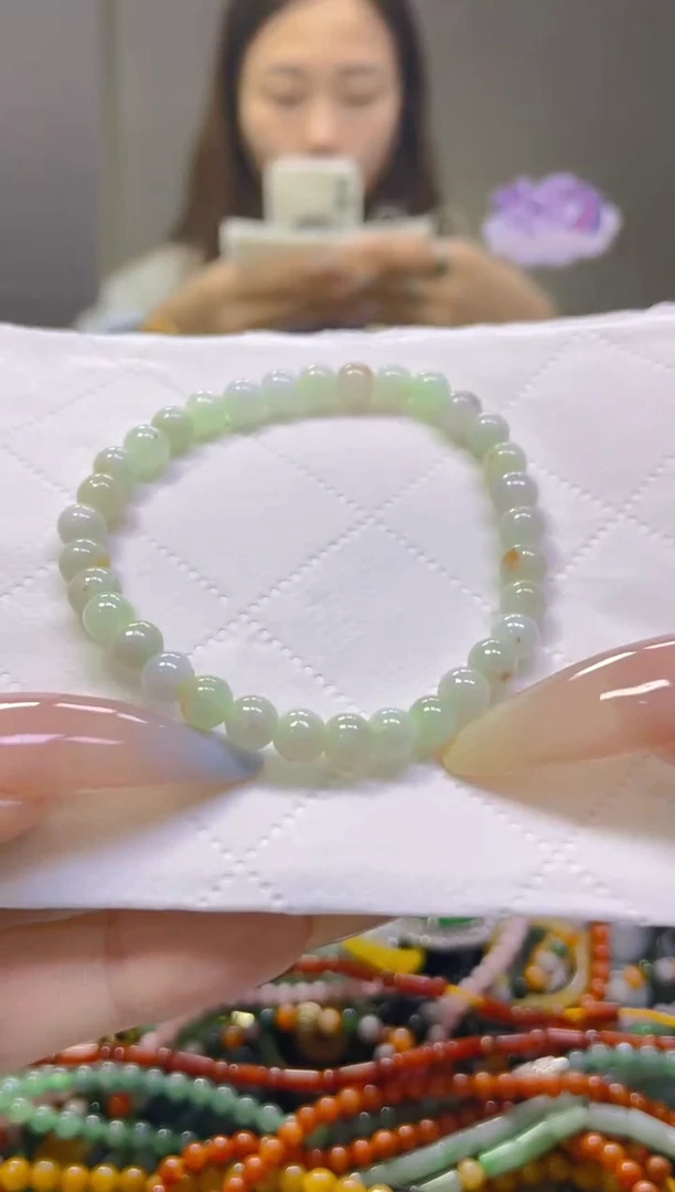 翡翠未镶嵌颈饰5MM/Q/翡翠A货，一件也是批发价