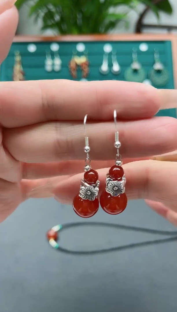 【闪购商品】南红玛瑙耳饰银S925镶嵌318