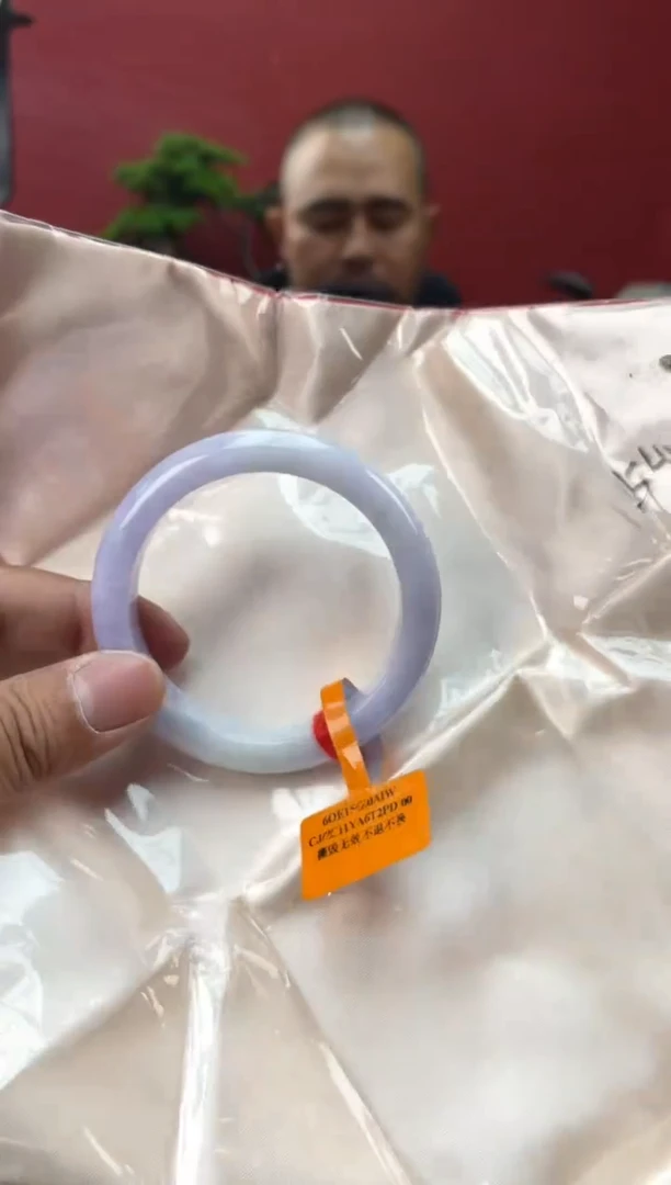 未镶嵌手镯翡翠翡翠手镯2