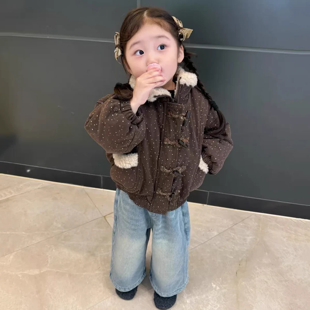 森系女童新款棉服冬儿童2025韩版加厚波点牛角扣毛绒立领加绒棉衣
