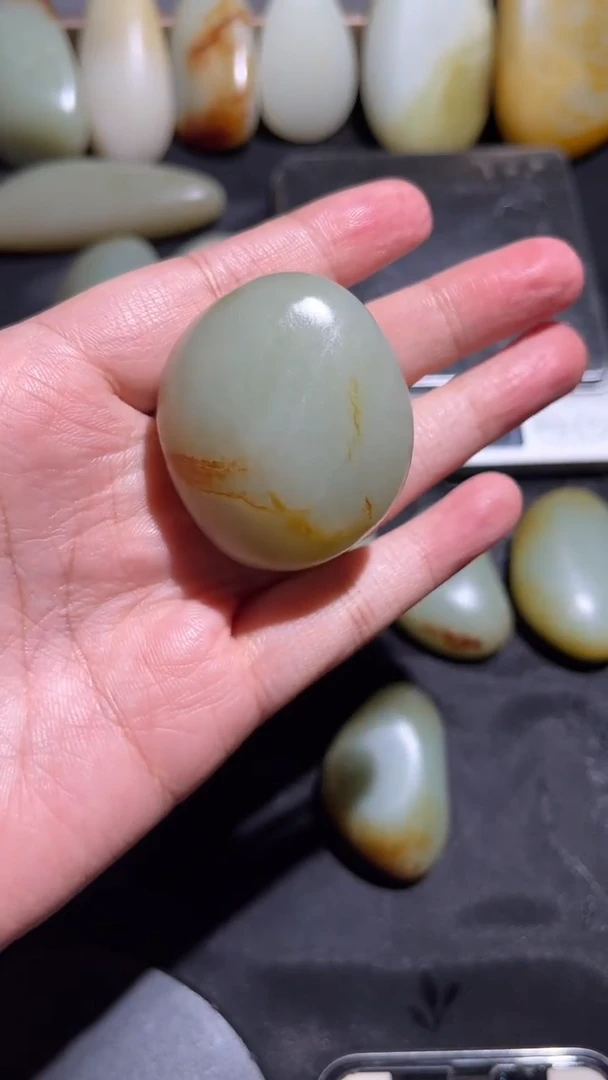 未镶嵌和田玉珠宝奇石24和田玉
